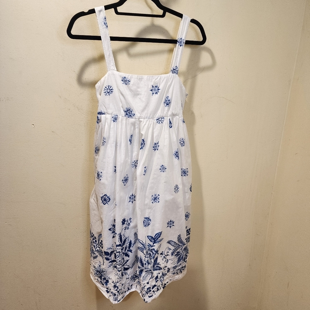 GAP White and Blue Floral Sundress Size 4